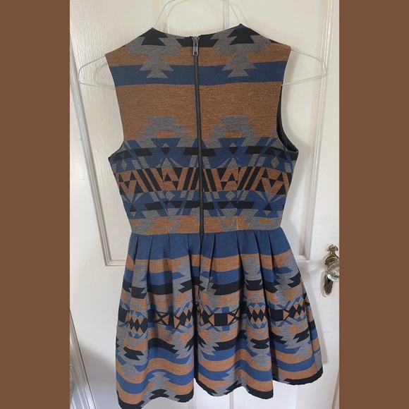 ASOS multicolor structured dress - Picture 7 of 8